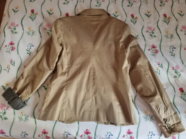 Americana Pull&Bear Beige Talla M