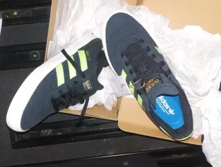 Zapatillas Adidas Talla 42 Nuevas