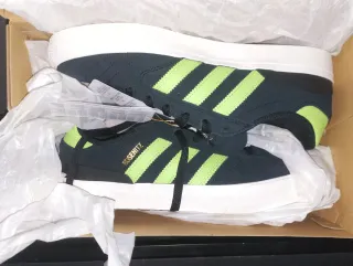 Zapatillas Adidas Talla 42 Nuevas