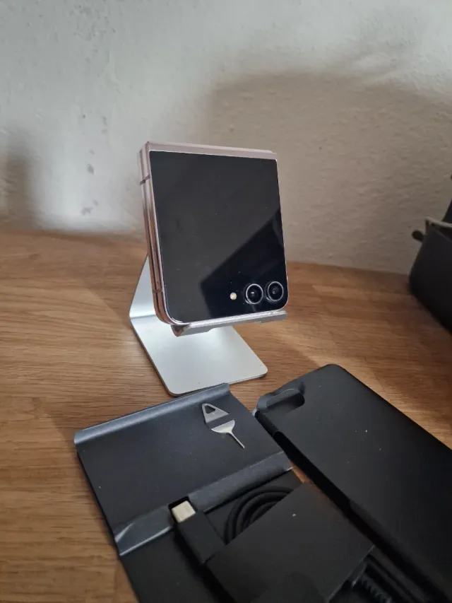 Samsung Z Flip 5 256GB Viola