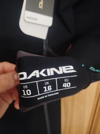 Neoprenos Dakine Mission 5.4.3