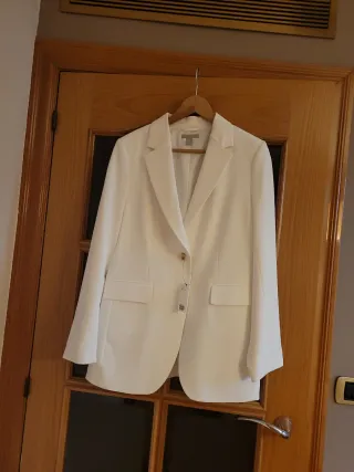 Chaqueta americana blanca