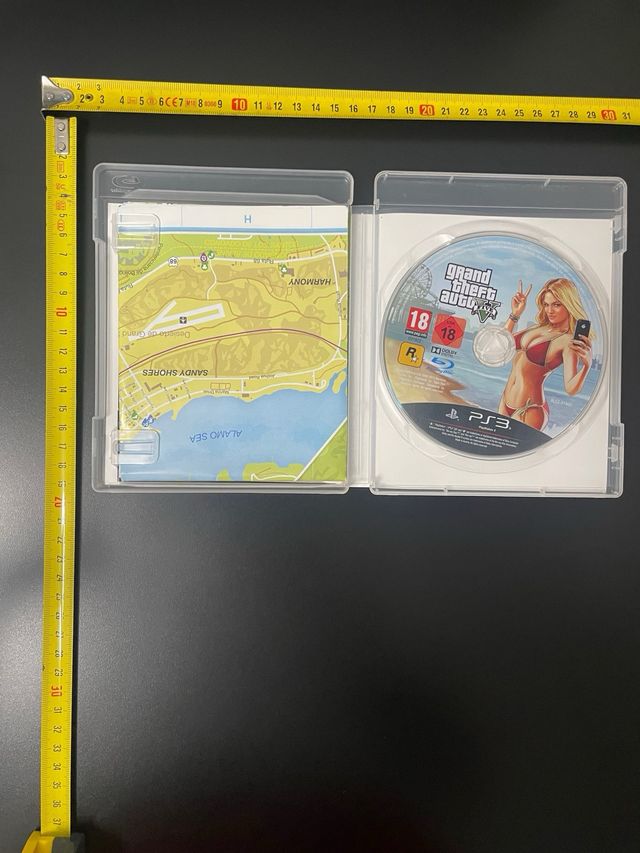 GTA V PS3 - Casi Nuevo + Instrucciones y Mapa