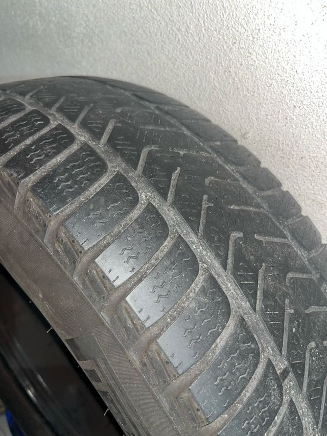 Rueda de repuesto R16