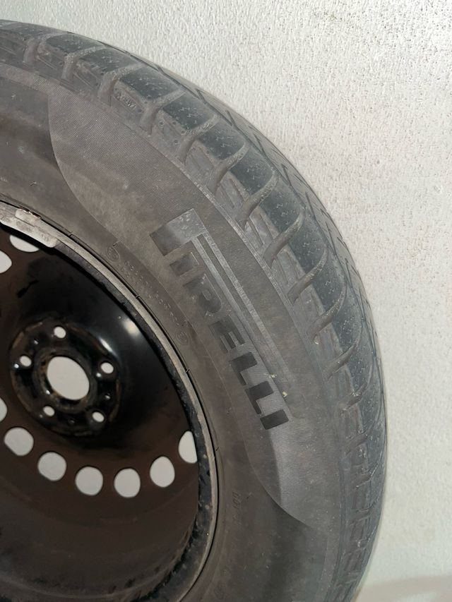 Rueda de repuesto R16