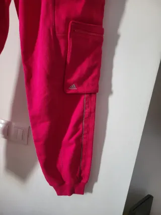 Pantalon Adidas Cargo Sweatpants fucsia