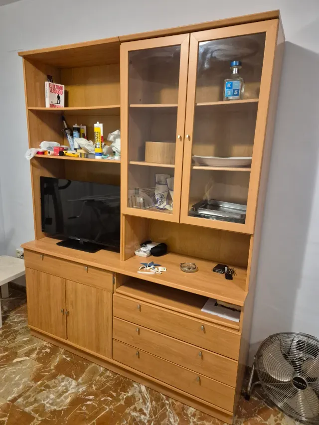 Mueble Estantería Comedor Madera y Cristal. URGE