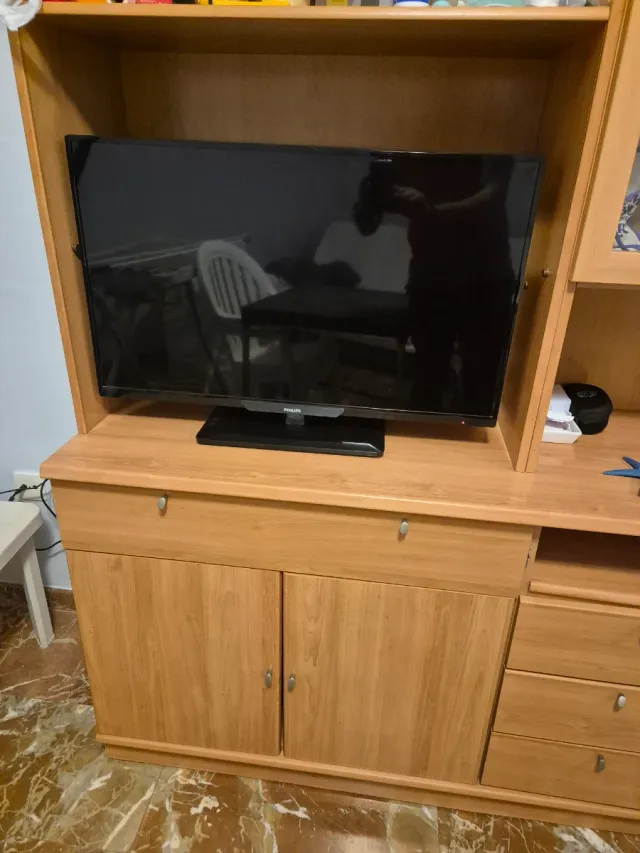 Mueble Estantería Comedor Madera y Cristal. URGE