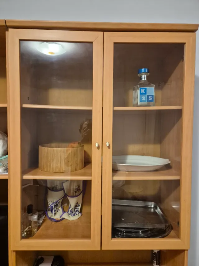 Mueble Estantería Comedor Madera y Cristal. URGE