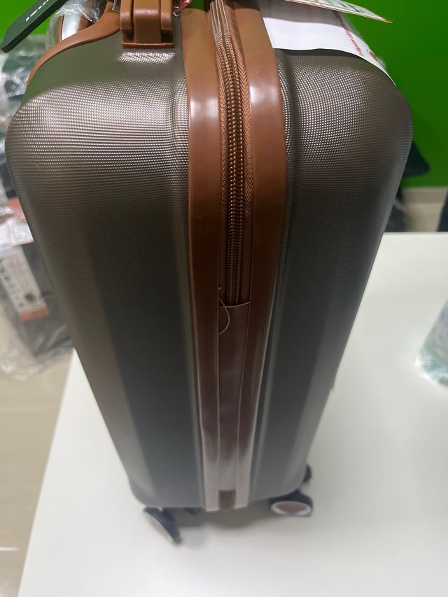 oferta Maleta de cabina Benzi