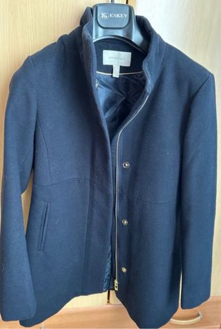 Lote 7 abrigos variados!!