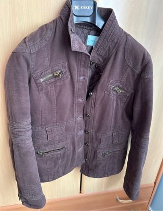 Lote 7 abrigos variados!!