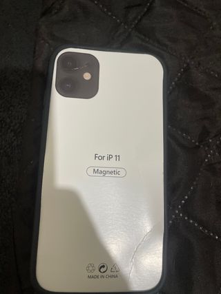 Custodia iPhone 11 con bordo nero