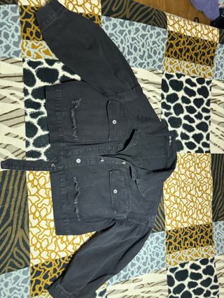 Chaqueta vaquera efecto globo negra