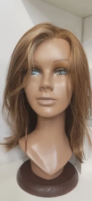 Peluca Oncológica Castaña Multicolor