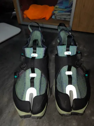 Nike ISPA Road Warrior Verde Púrpura