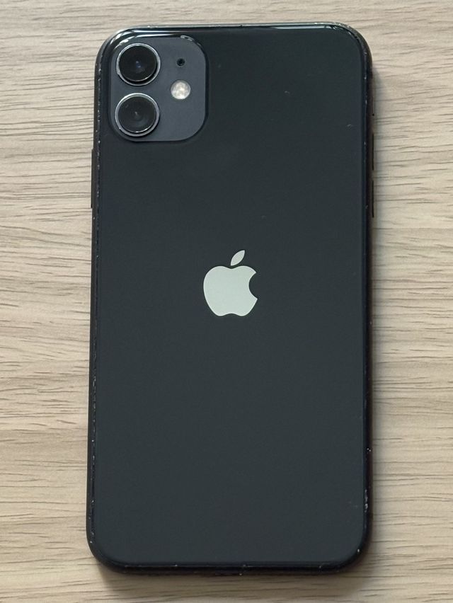 iPhone 11 Nero 128GB IN PERFETTO STATO - OFFERTA!