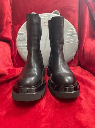 Inuovo Anfibi N 38 Nero nuovi  Pelle