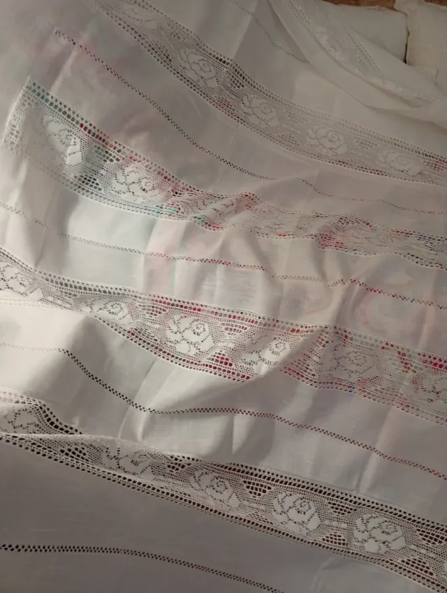 Cortina moderna com fio e entredoses