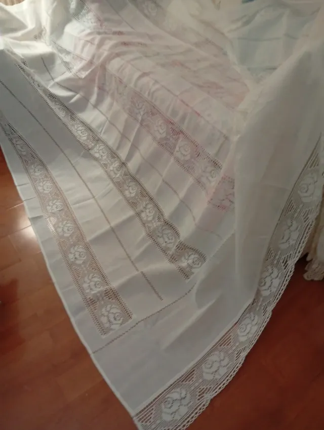 Cortina moderna com fio e entredoses