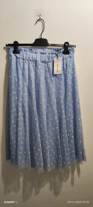 Falda lunares azul talla L nueva