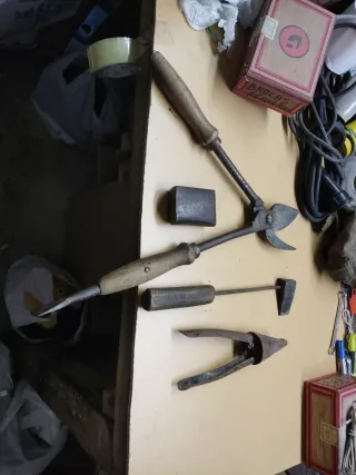 Herramientas vintage varias