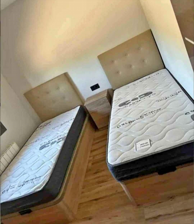 Canapés novos em todas as medidas