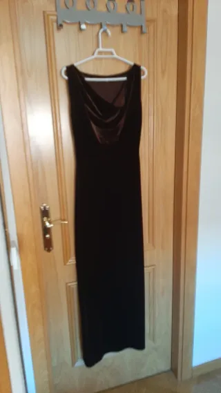 Vestido fiesta terciopelo color chocolate