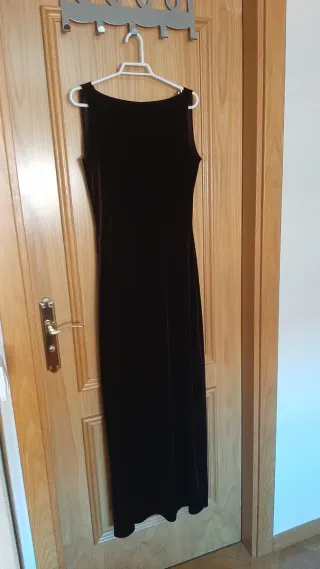 Vestido fiesta terciopelo color chocolate