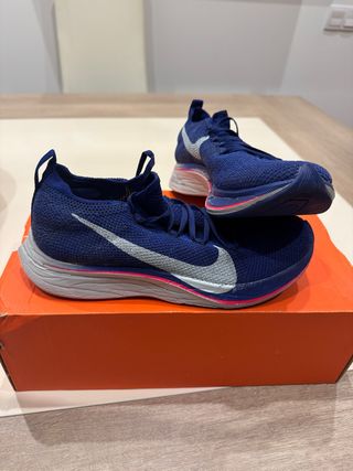 Zapatillas Nike Vaporfly 4% Flyknit. Talla 38