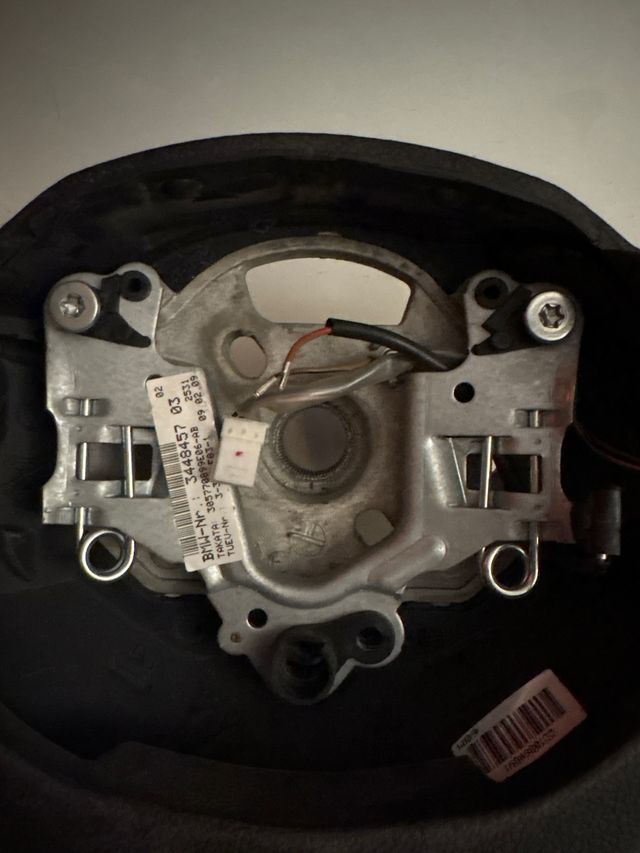 Volante BMW X3 E83 LCI in pelle nera