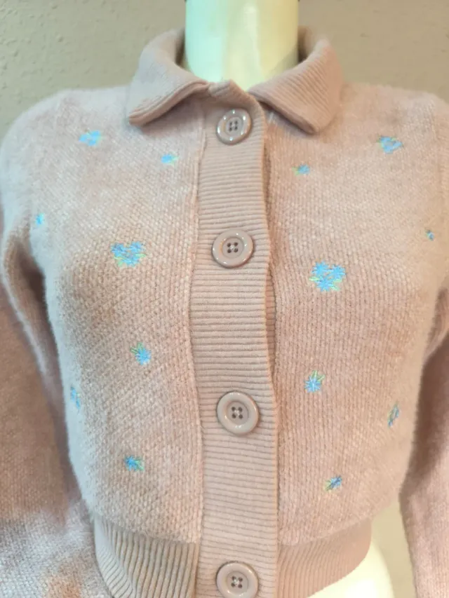 Cárdigan Zara Rosa con Flores