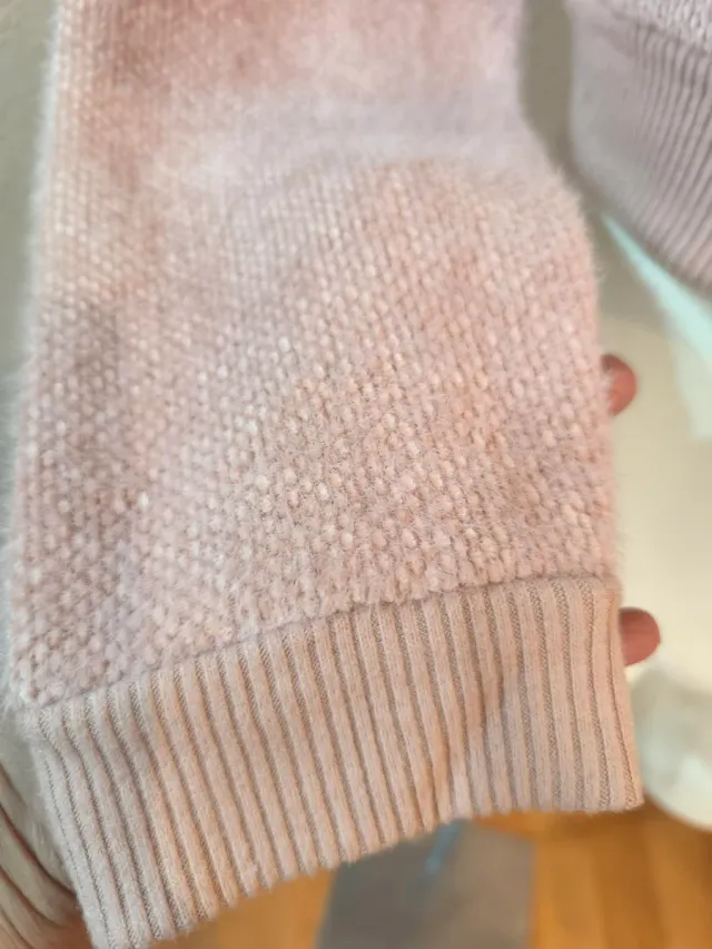 Cárdigan Zara Rosa con Flores