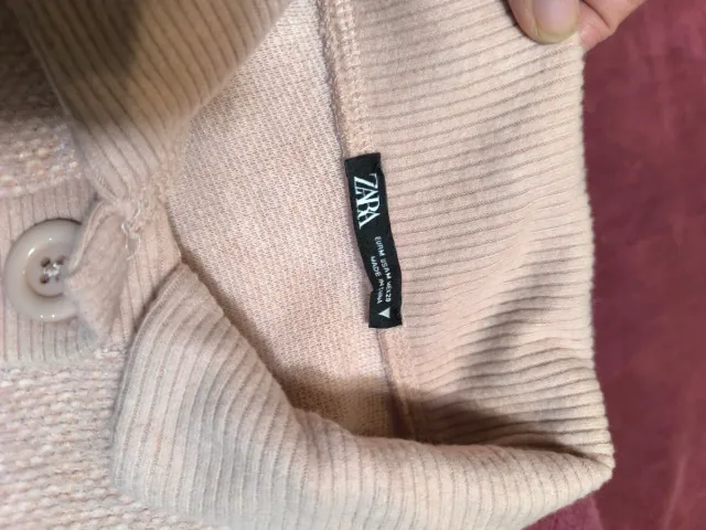 Cárdigan Zara Rosa con Flores