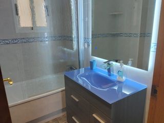 Piso en alquiler con vistas al mar