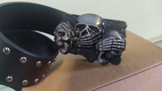 Cintura con fibbia teschi anticati