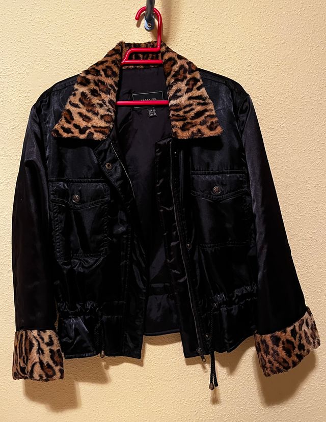 Chamarra Bomber TRAPALUC Animal Print Negra M