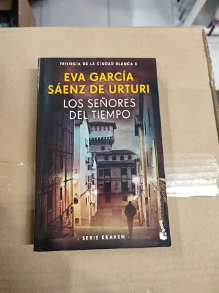 Los señores del tiempo: Trilogía de la ciudad b...