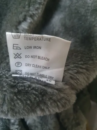 Parka verde con pelo