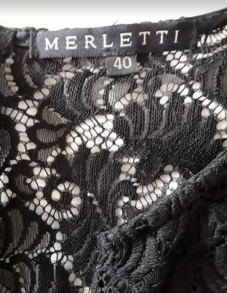 Vestido evasé cuello V de encaje. Merletti. T. 40