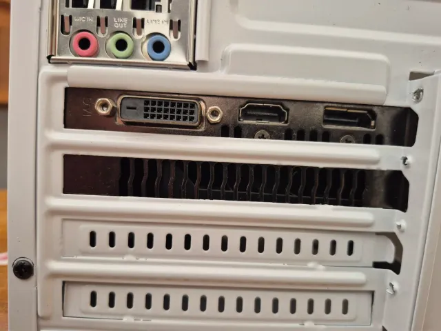 PC Gaming i7-6700 /GTX 1650-4GB /SSD-256GB /16GB-R