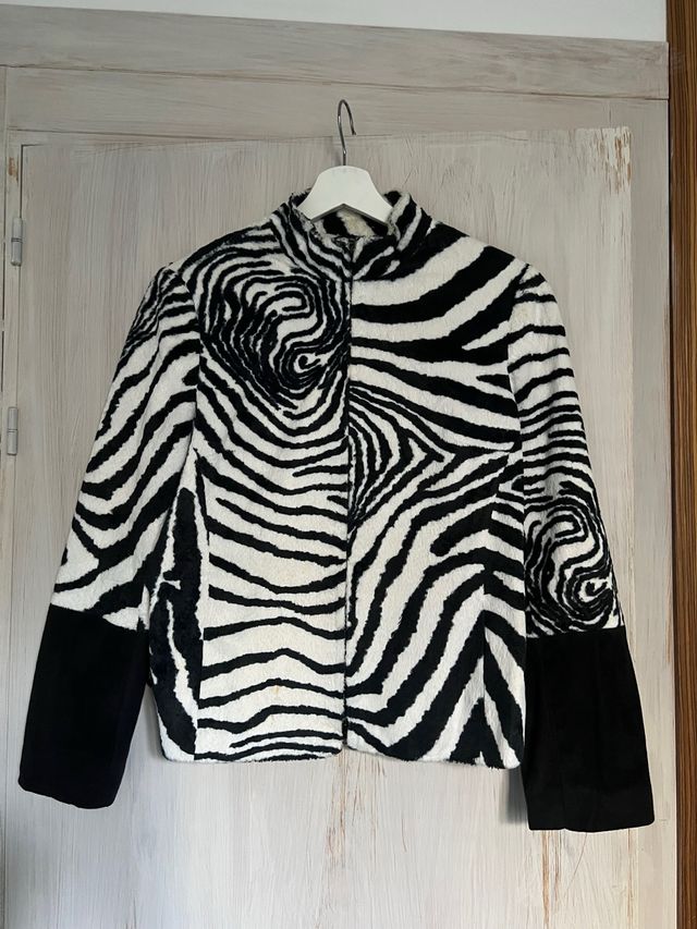 Chaqueta Cortefiel Peluche Cebra Talla 42/44