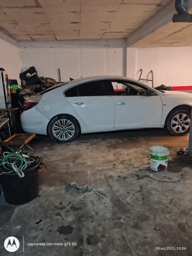 Despiece asientos coche cuero negro