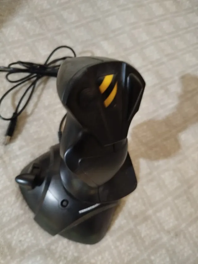 Joystick Thrustmaster USB