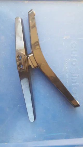 Piedini TV Hinse H43NEC2000S