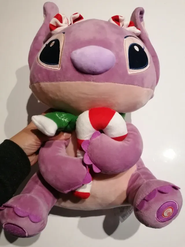 Peluche Morado Angel Stitch Navideño