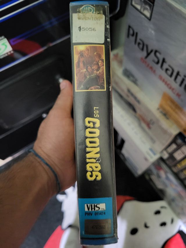 VHS Los Goonies 1ª Edición Videoclub
