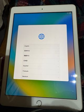 iPad 5ta Gen con funda