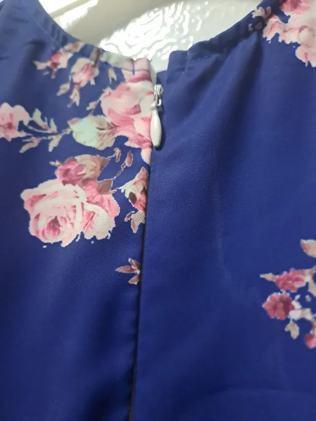 Vestido niña floral azul y camisa rosa