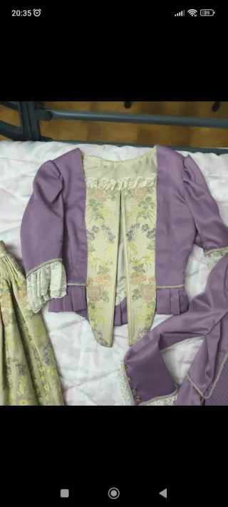 Traje Fallera T40/42 con 2 corpiños y zapatos